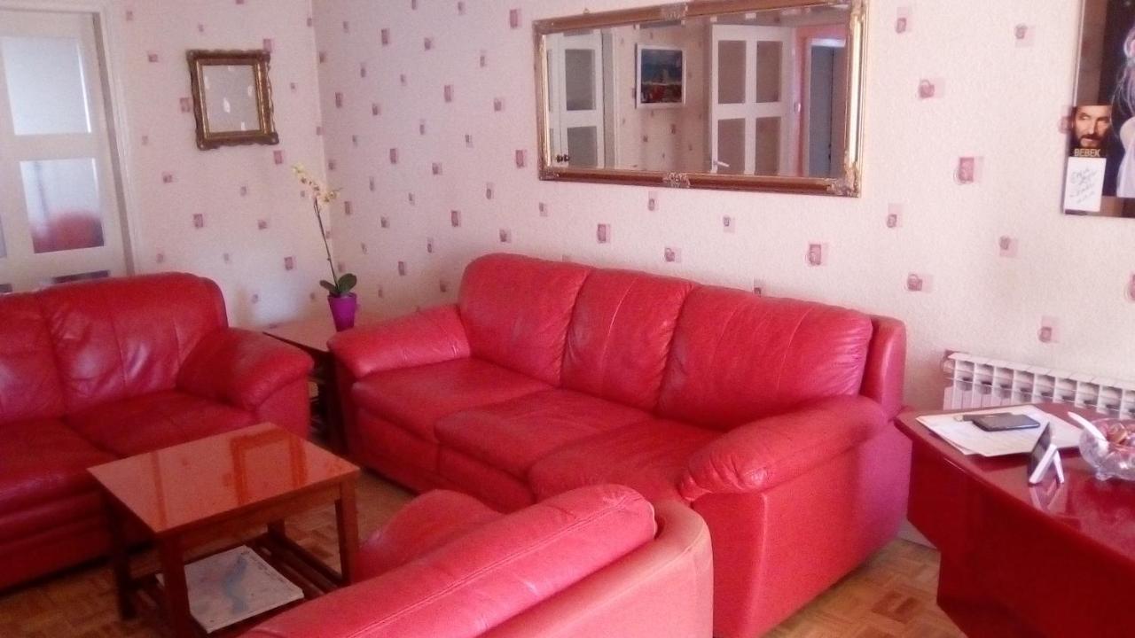 Accommodation Zara Вуковар Екстериор снимка